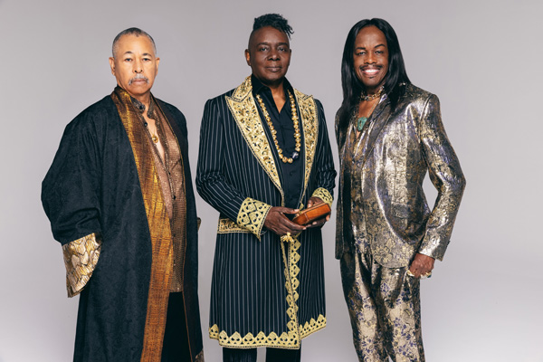 Earth Wind & Fire photo