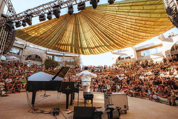 Form festival in Arizona