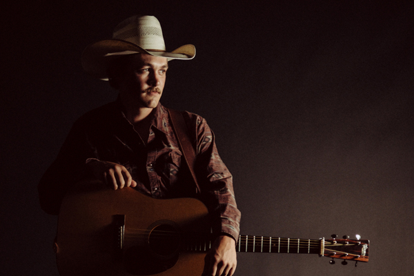 Zach Top extends ‘Cold Beer & Country Music’ tour following landmark year