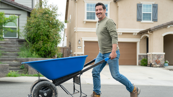 Jordan Knight - Crashers on HGTV