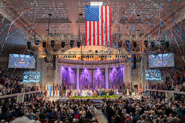 Daughters of the American Revolution gather in Washington for annual service convention