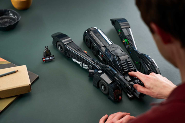 Lego batmanmobile set