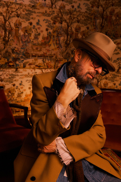 Eurythmics co-founder Dave Stewart sets physical release for 10-track album
