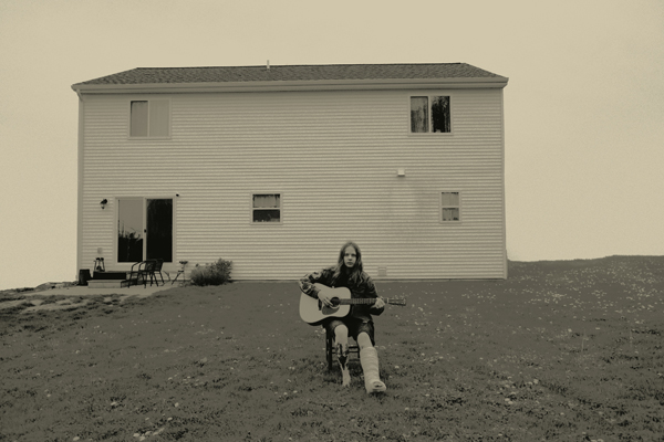 Billy Strings photo by Dana Trippe
