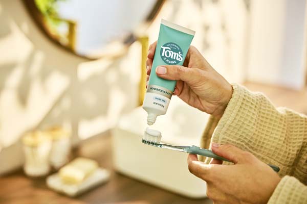New fluoride free toothpaste from Tom’s of Maine features natural minerals for enamel care