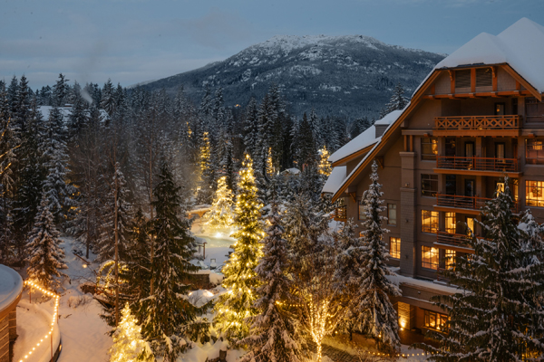 Step into the Holiday Season: Four Seasons Celebrates Festive Connection with New Traditions and Meaningful Moments.